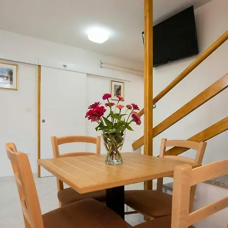Village House St. Michael Apartment *