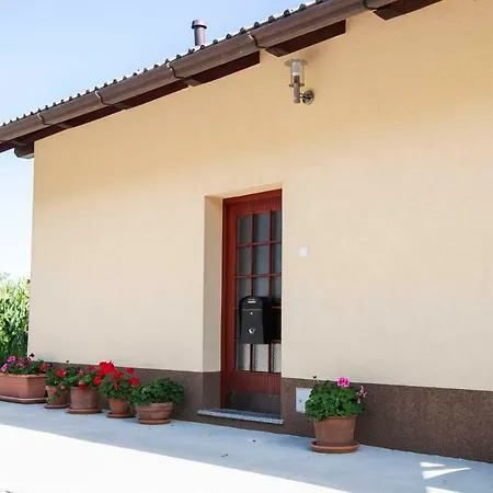 Village House St. Michael